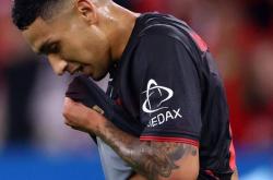 九游体育app-关键时刻勒沃库森单刀错失：德甲节点到来，管理层满意，医务组通报恢复-九游体育app